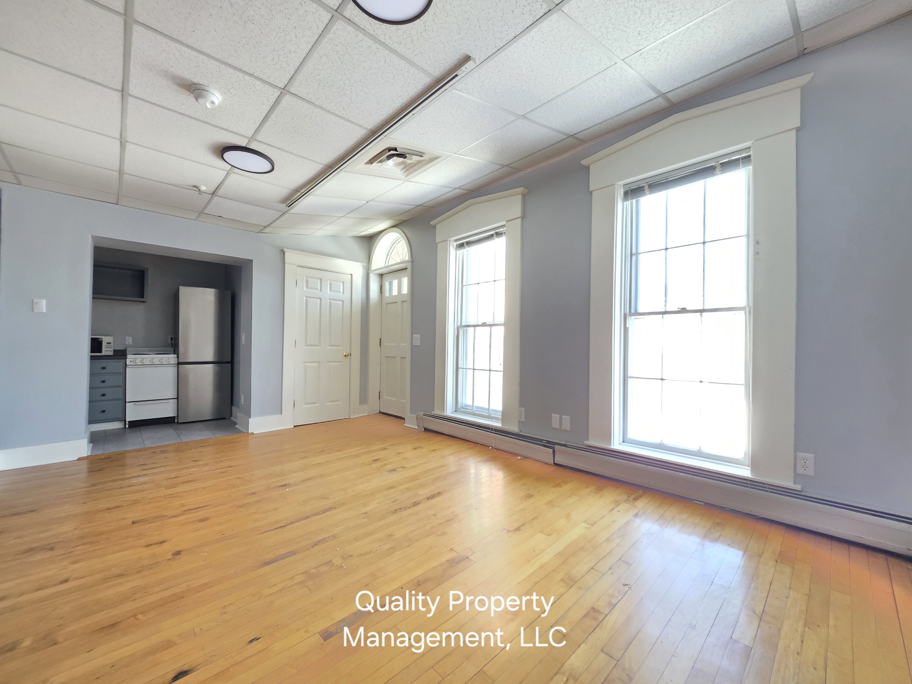 128 Hammond Street - 8