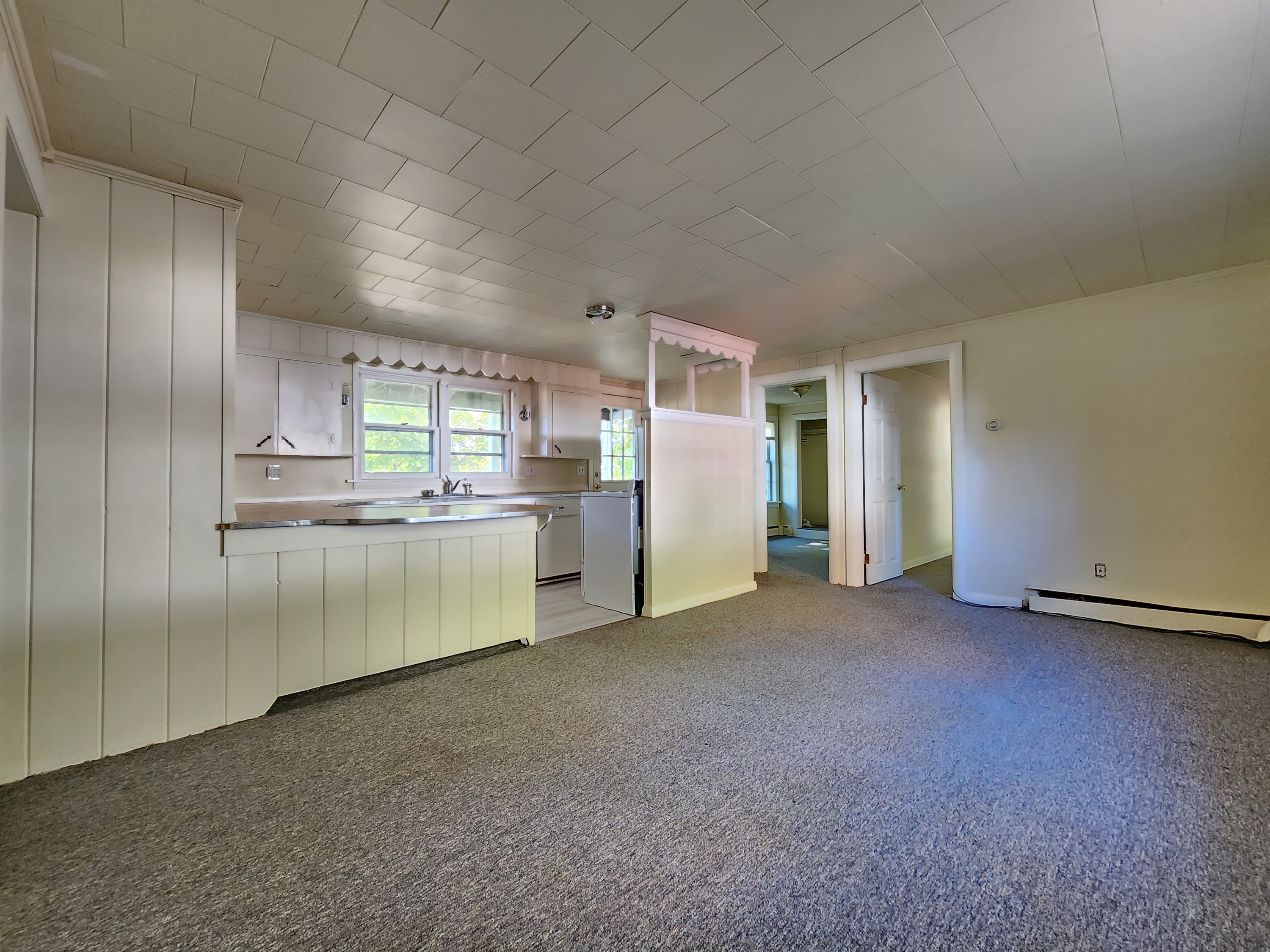 518 Essex Street - 3